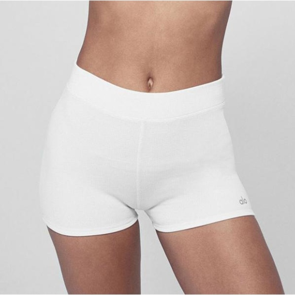Alo Yoga Shorts | Micro Waffle Pleasant Boyshort White- great condition